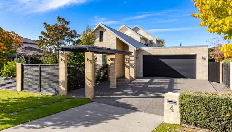 4 Stamford Lane, Springlands