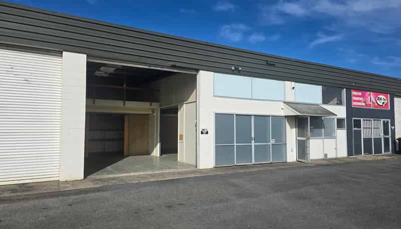 3/3 Hyland Crescent, MANGAKAKAHI