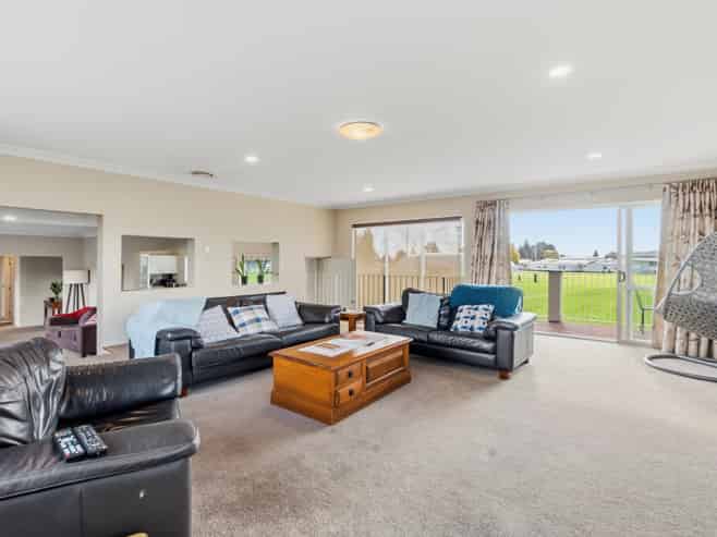 25 Kelvin Place, Hamilton East