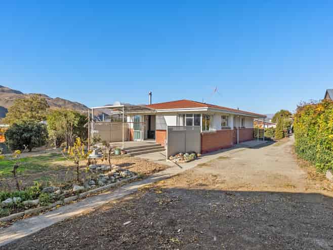 57 Donegal Street, Cromwell