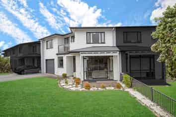 17/2 Armoy Drive, East Tamaki