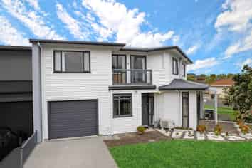 17/2 Armoy Drive, East Tamaki