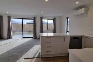 21 Herridge Street, Woodend