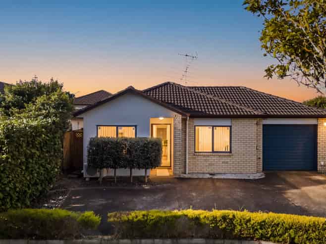 37 Magic Way, Randwick Park