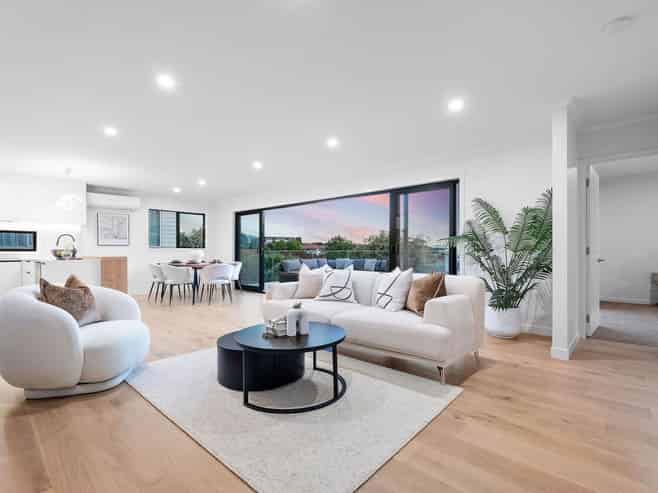 20 Baulcomb Parade, Mairangi Bay