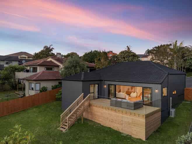 20 Baulcomb Parade, Mairangi Bay