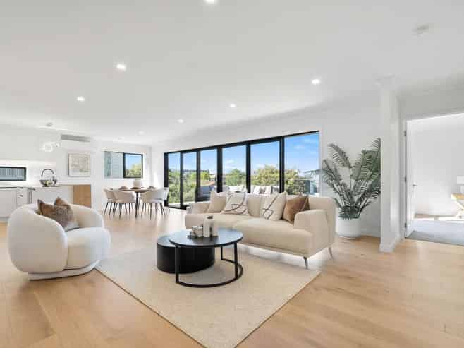 20 Baulcomb Parade, Mairangi Bay