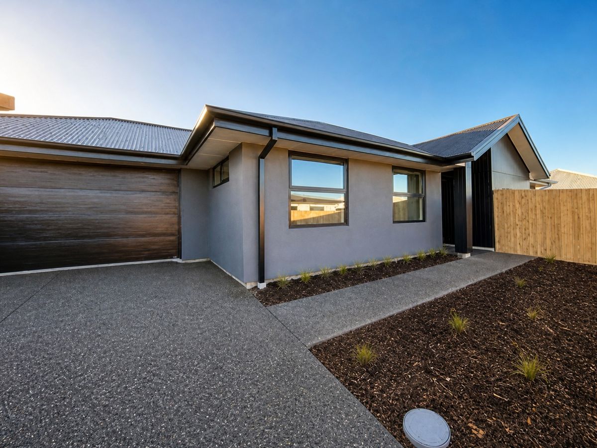 Brand new 4 bedroom home - Widok 2