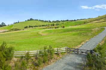 11 Sugarloaf Close, Puhoi