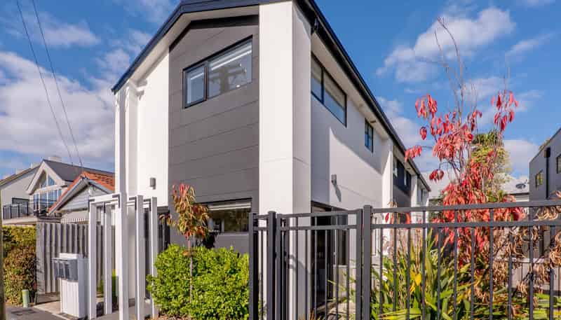 8 Moa Place, Christchurch Central