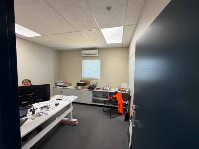 High-Profile Showroom/Warehouse on Taradale Road
