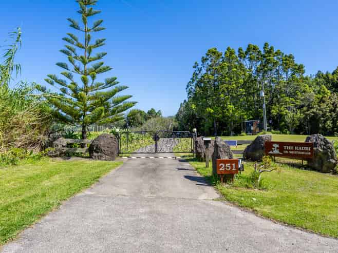 251 Whitehills Road, Wainui