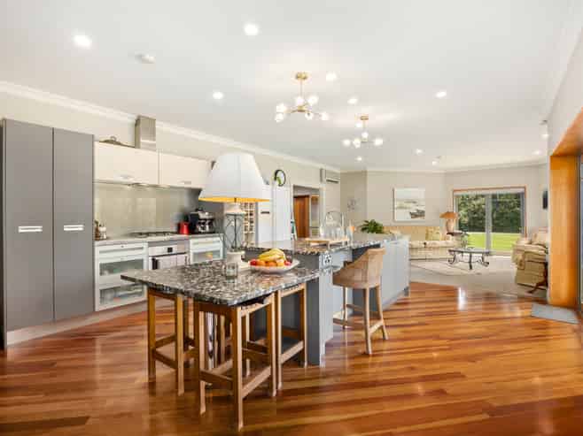 251 Whitehills Road, Wainui