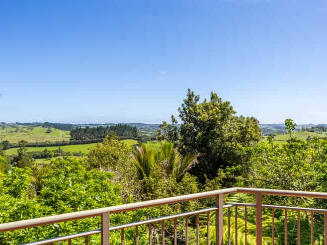 251 Whitehills Road, Wainui