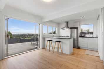 3/110 Sylvan Avenue, Northcote