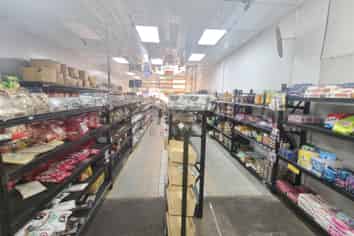 High Exposure Roadfront Retail + Cold Room