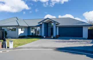 6 Mullion Lane, Burwood