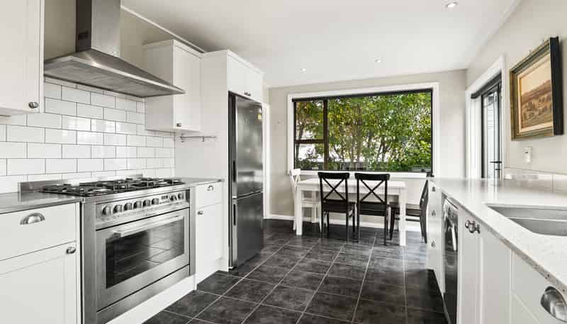 44 Hargest Crescent, Saint Kilda