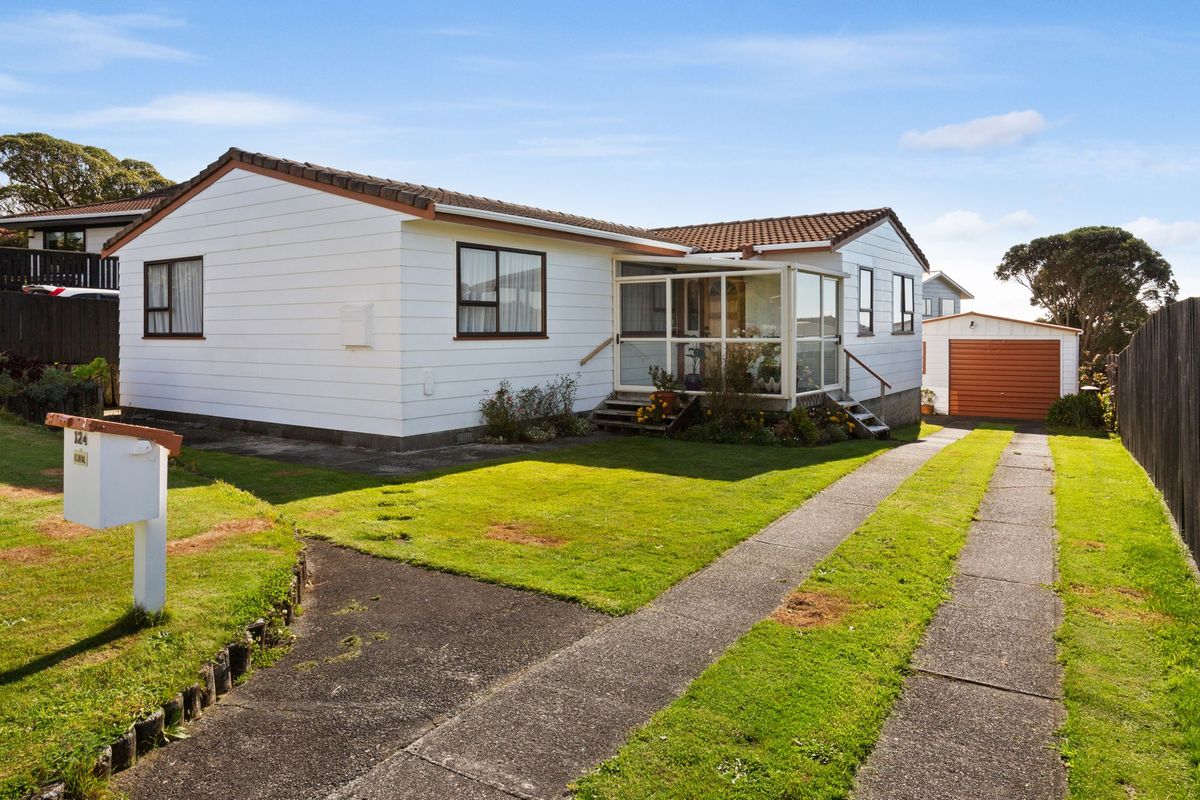 Family Home With The Yard To Match! - Offer Now - Ansicht 4