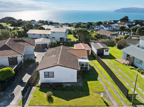 124 Pikarere Street, Titahi Bay
