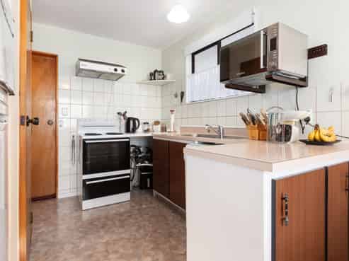 124 Pikarere Street, Titahi Bay