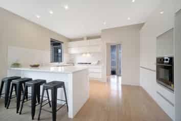 14 Helianthus Avenue, Flat Bush