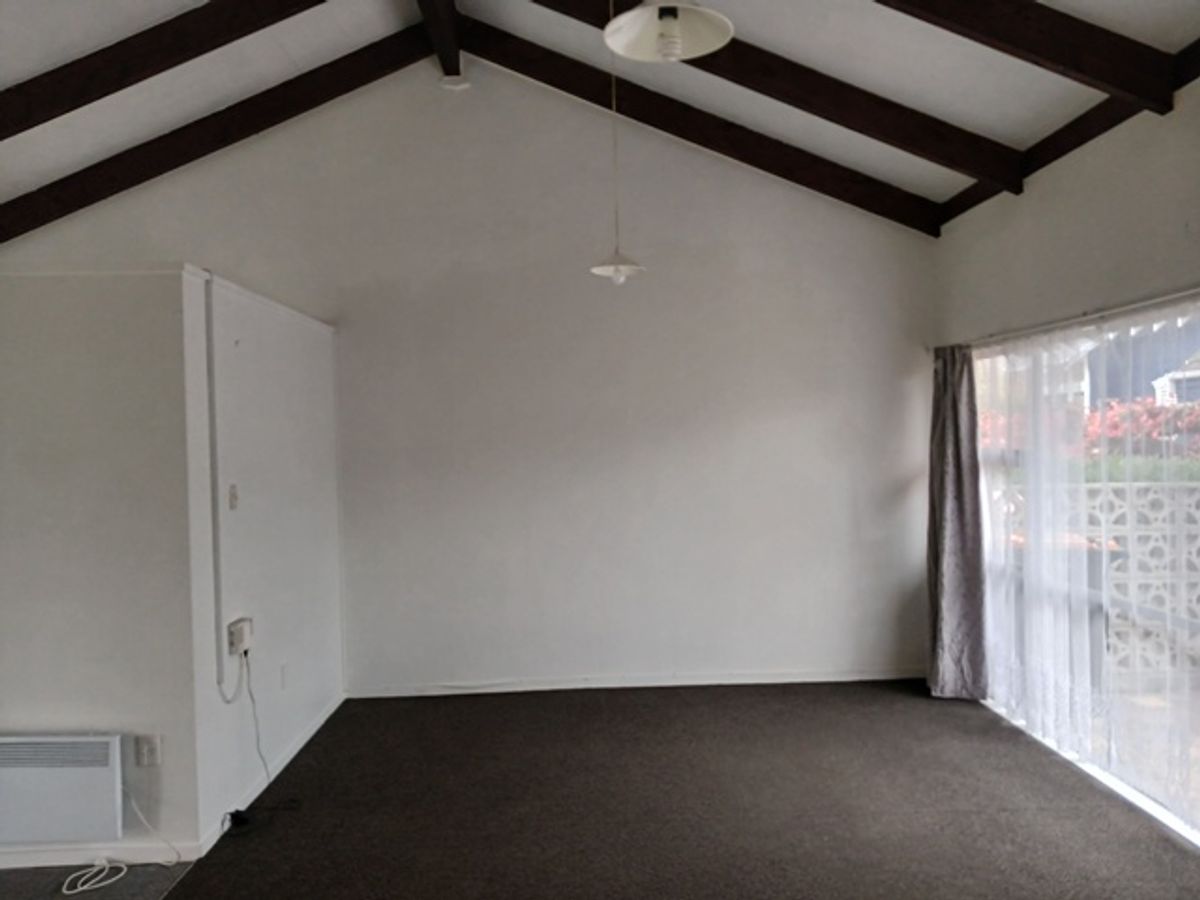 Apartment in Takaro - More