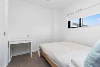 211/19 Rawene Road, Birkenhead