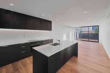 2/58 Elizabeth Street, Riccarton