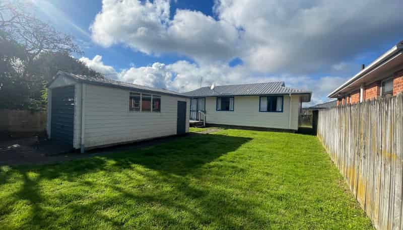 1A Kent Road, Manurewa