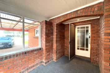 17 Jasper Avenue, Mount Roskill