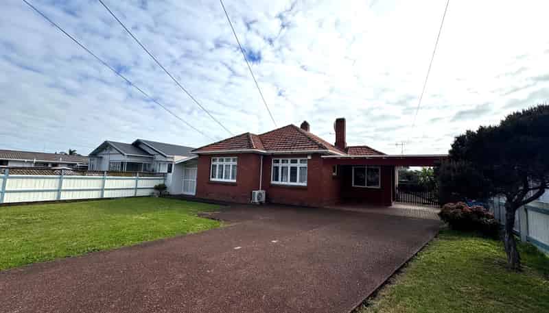 17 Jasper Avenue, Mount Roskill