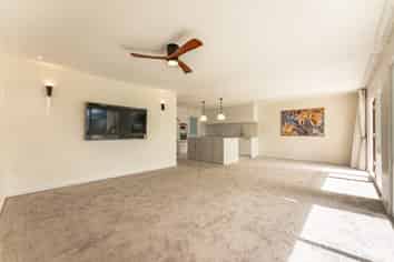27/34 Waiwera Place, Waiwera