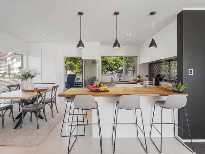 6 Steele Street, Meadowbank