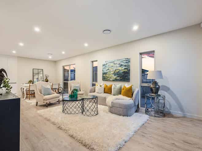 70 Taikura Avenue, Red Beach