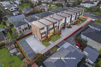 1-2&4-8/8 Reeves  Avenue, Papatoetoe