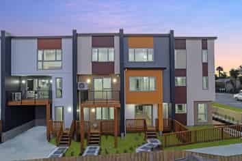 1-2&4-8/8 Reeves  Avenue, Papatoetoe