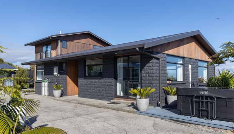 40 Bonar Drive, HOKITIKA