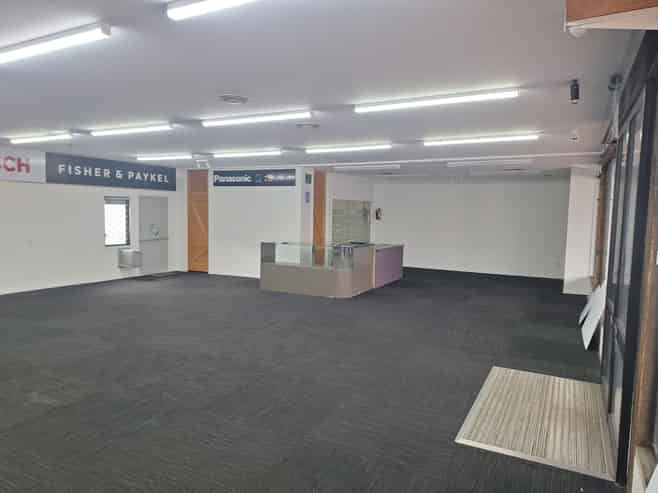 Retail premises with storage