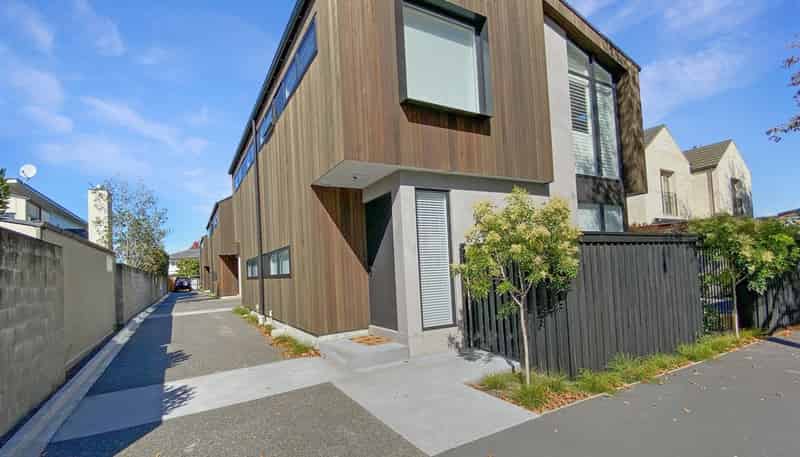 1/126 Rugby Street, Merivale