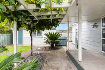 1B Fergusson Drive, Te Hapara