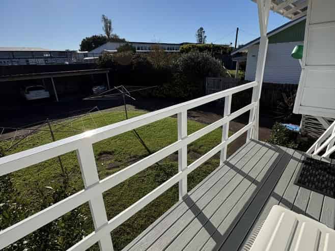 4/13 Tennyson Street, Mount Eden