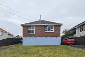 Manawatu / Whanganui - Address withheld