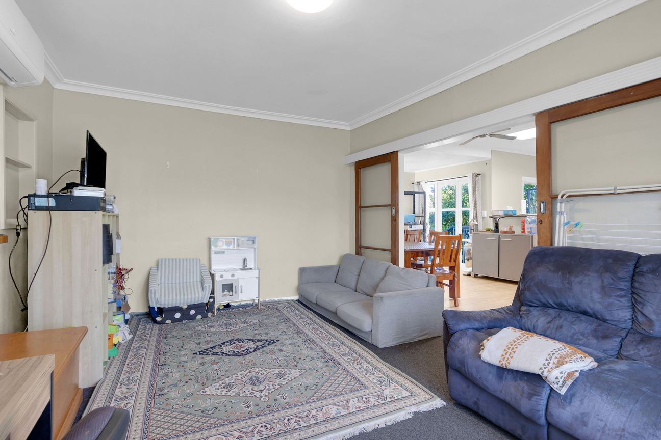 Timeless 4 Bedroom Brick Home - Ansicht 3