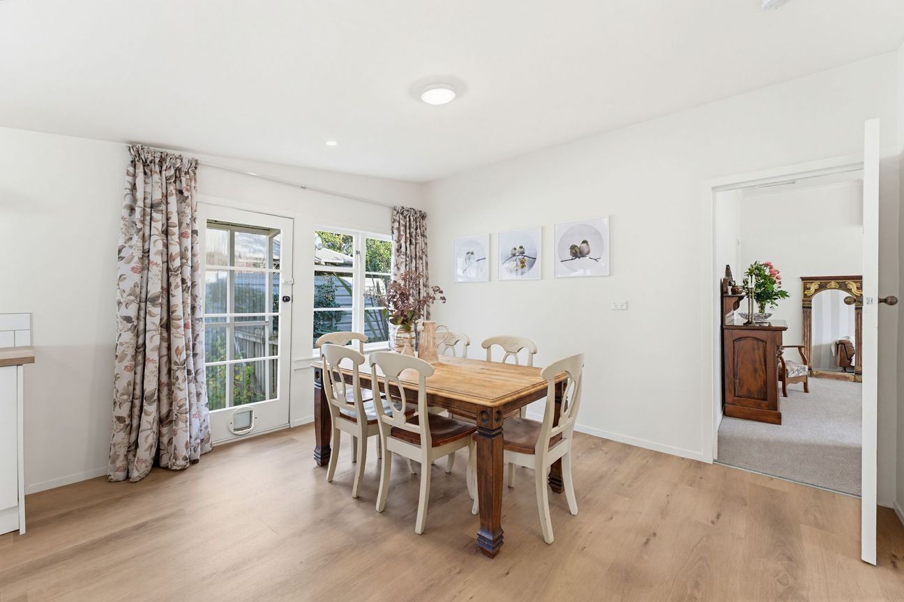 Character-Filled Family Living in Temuka - Bild 6