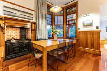 11 Trelissick Crescent, Ngaio
