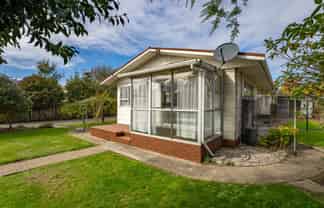 78A Whitby Road, WAKEFIELD
