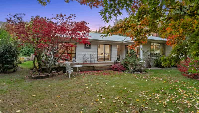 822 Kane Road, Hawea Flat