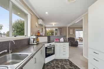 22 Orwell Crescent, NEWFIELD