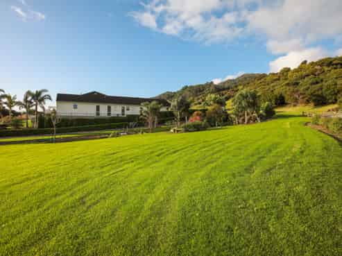 7 Ngarimu Heights Row, Thornton Bay